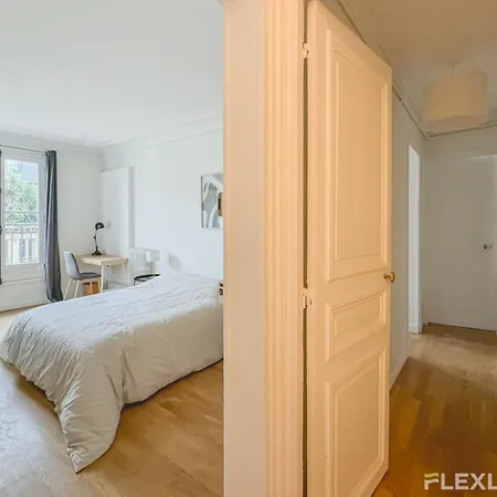 Flexliving - - Turbigo * Paris